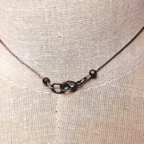 minimal turquoise necklace - Picture 8 of 8